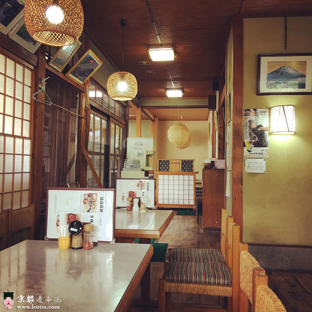 大觉寺徒步到纸王寺，中途找到的怀石料理店