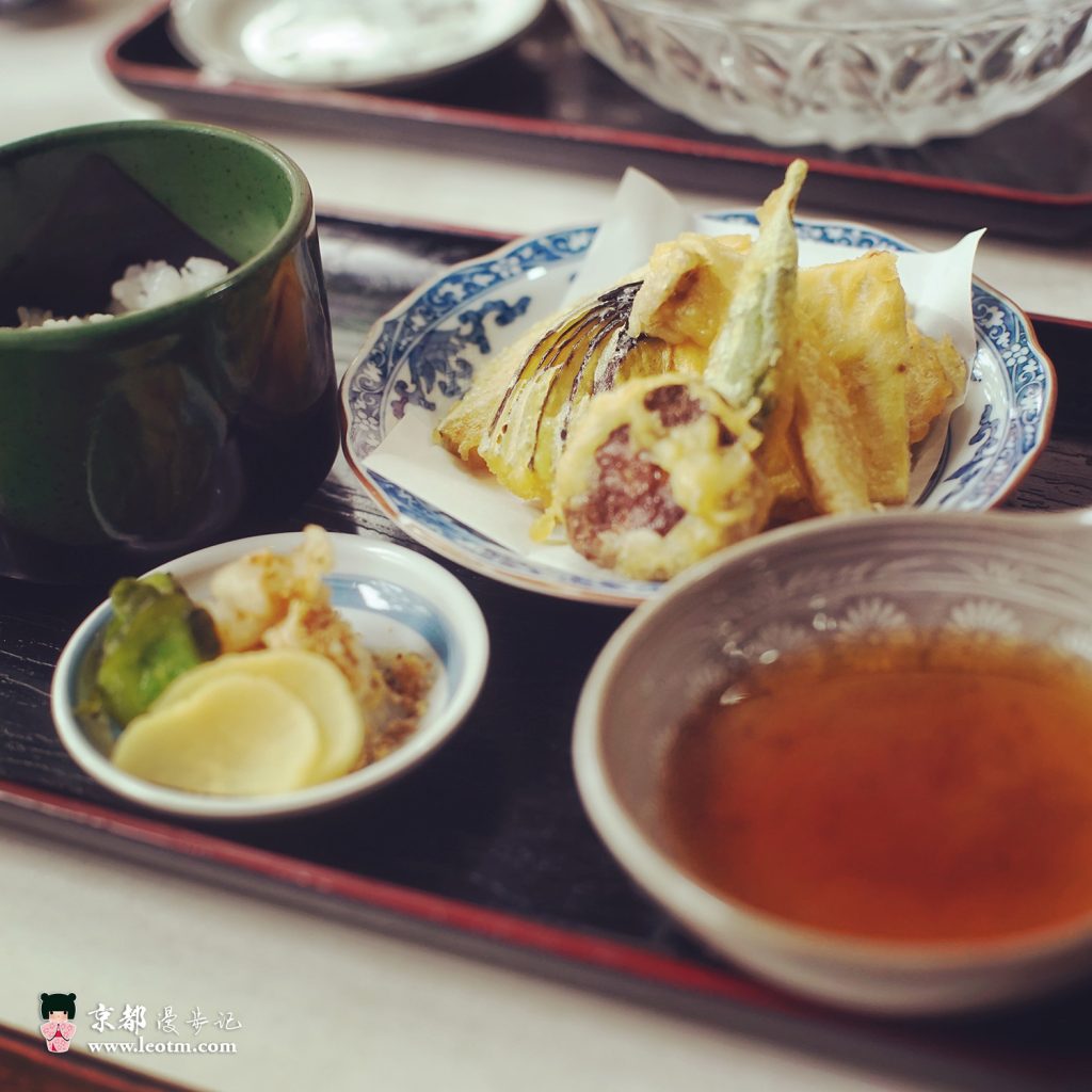大觉寺徒步到纸王寺，中途找到的怀石料理店
