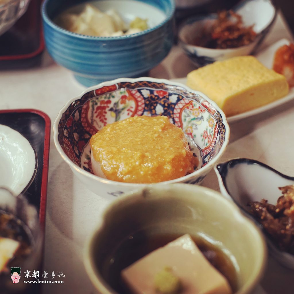 大觉寺徒步到纸王寺，中途找到的怀石料理店