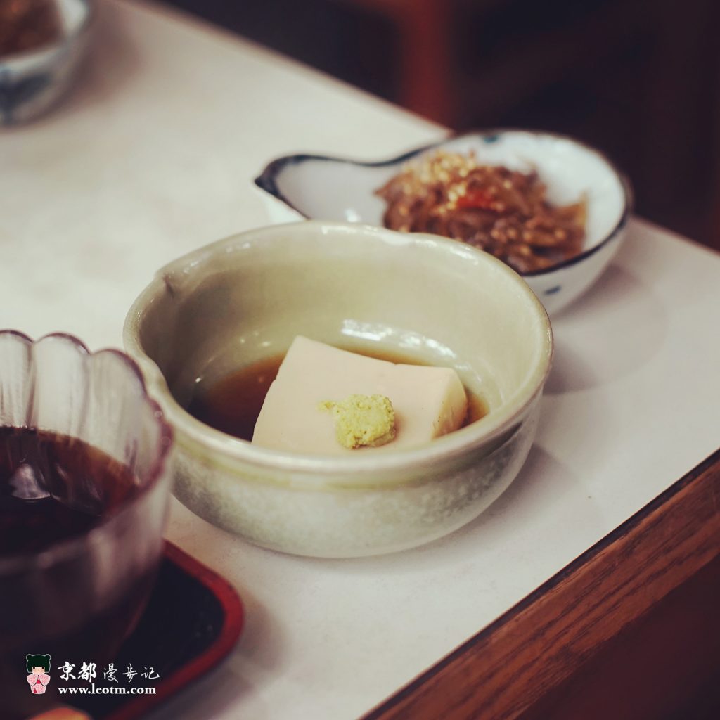 大觉寺徒步到纸王寺，中途找到的怀石料理店
